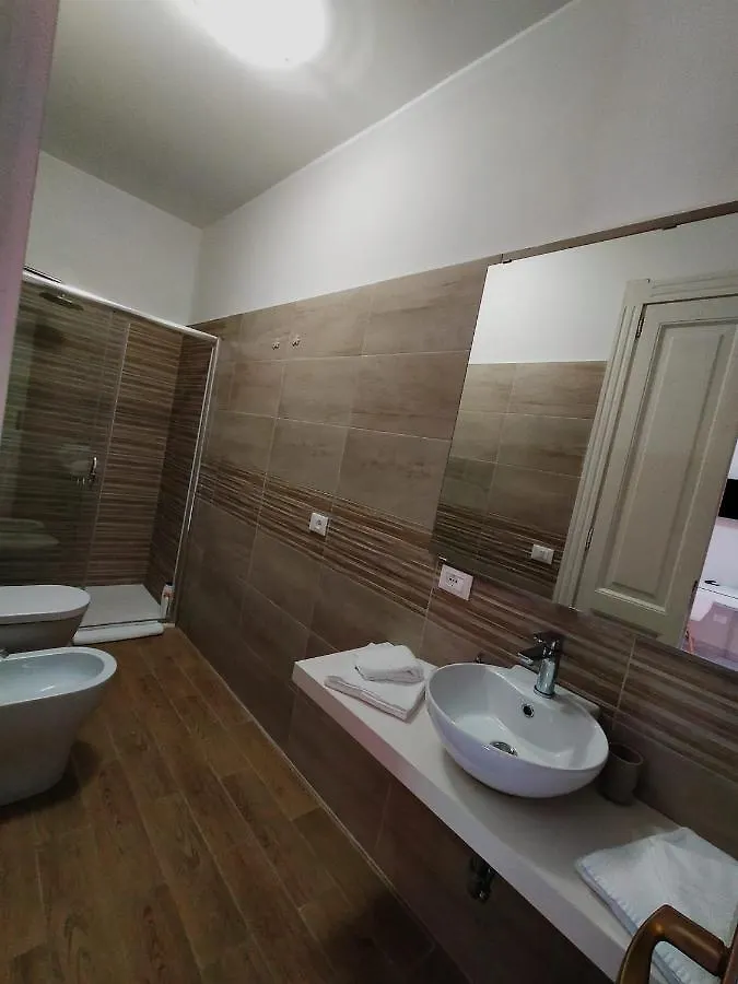 Correttori House 0*, Reggio Calabria